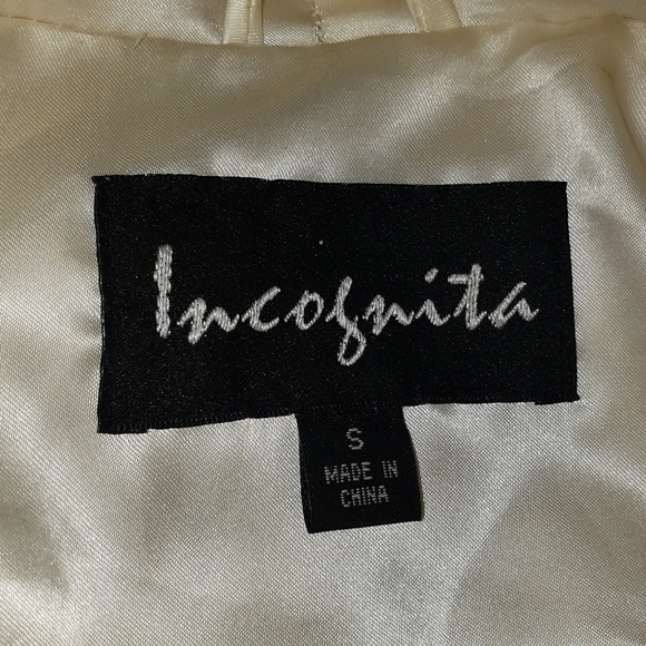 Cream Faux Fur Textured Hooded Jacket Sz Small Button Up Lined Cozy Winter Coat - Picture 11 of 16